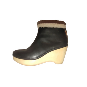 Gentle Souls Skylar Leather Booties w. Shearling Cuff by Kenneth Cole Size 7.5M